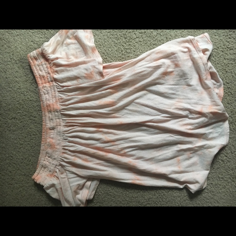 Off shoulder shirt